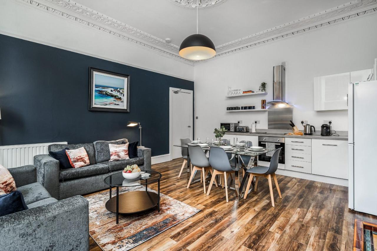 The Renfrew Residence 4-Bedroom, City Centre Глазгоу Екстериор снимка