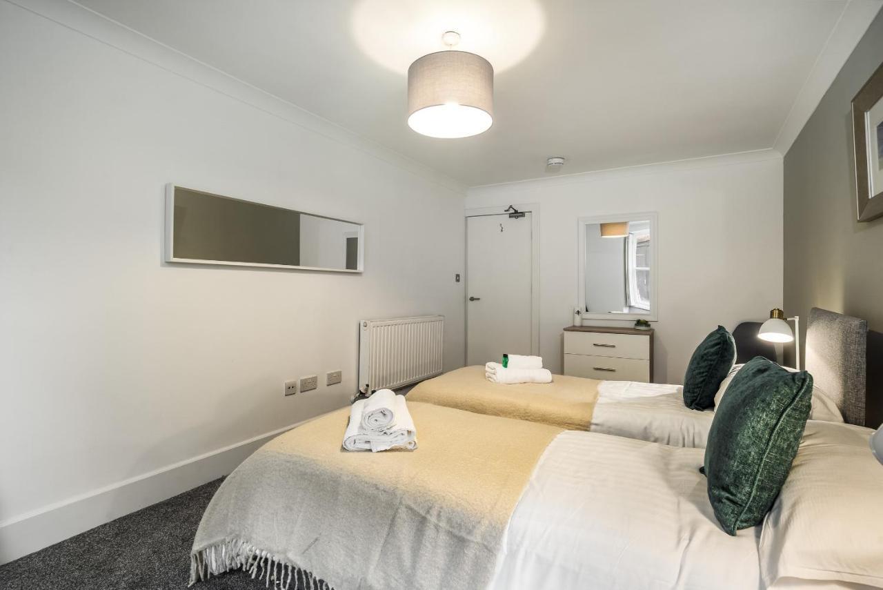 The Renfrew Residence 4-Bedroom, City Centre Глазгоу Екстериор снимка